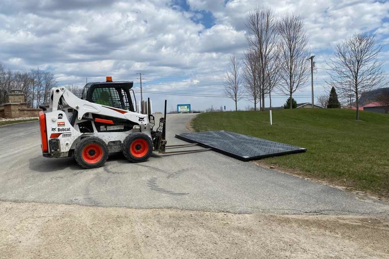 Ground Protection Mats, Track Mats, Lawn Mat Rental in MN