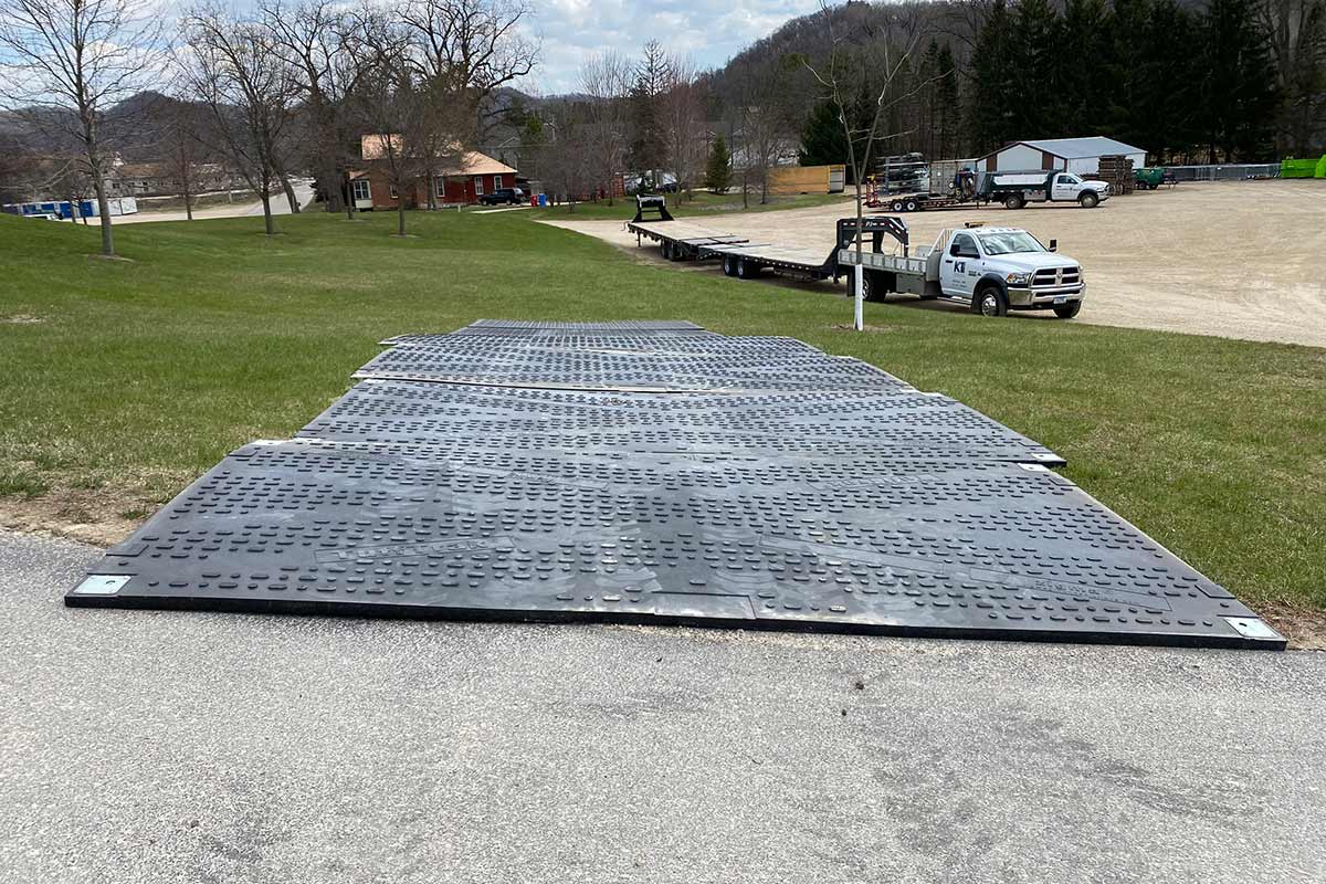 Ground Protection Mats, Track Mats, Lawn Mat Rental in MN